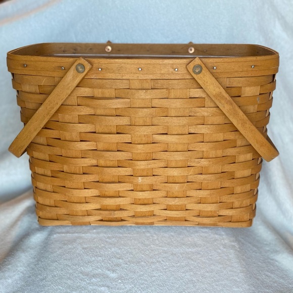 Longaberger Magazine Basket W/Liner. Sz. 15.25” x 8.75” x 11.25” tall. EUC
